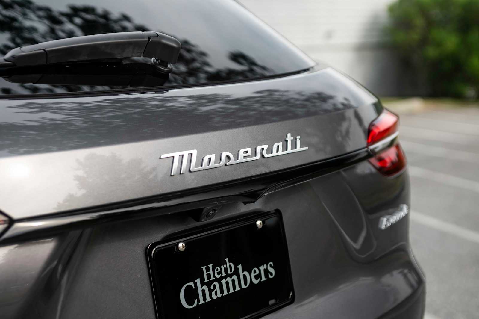 new 2025 Maserati Grecale car, priced at $93,485