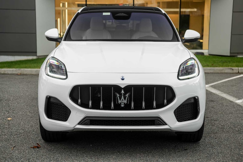 New 2025 Maserati Grecale SUV