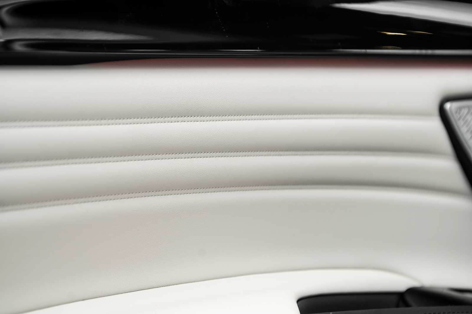 new 2025 Maserati Grecale car, priced at $92,885