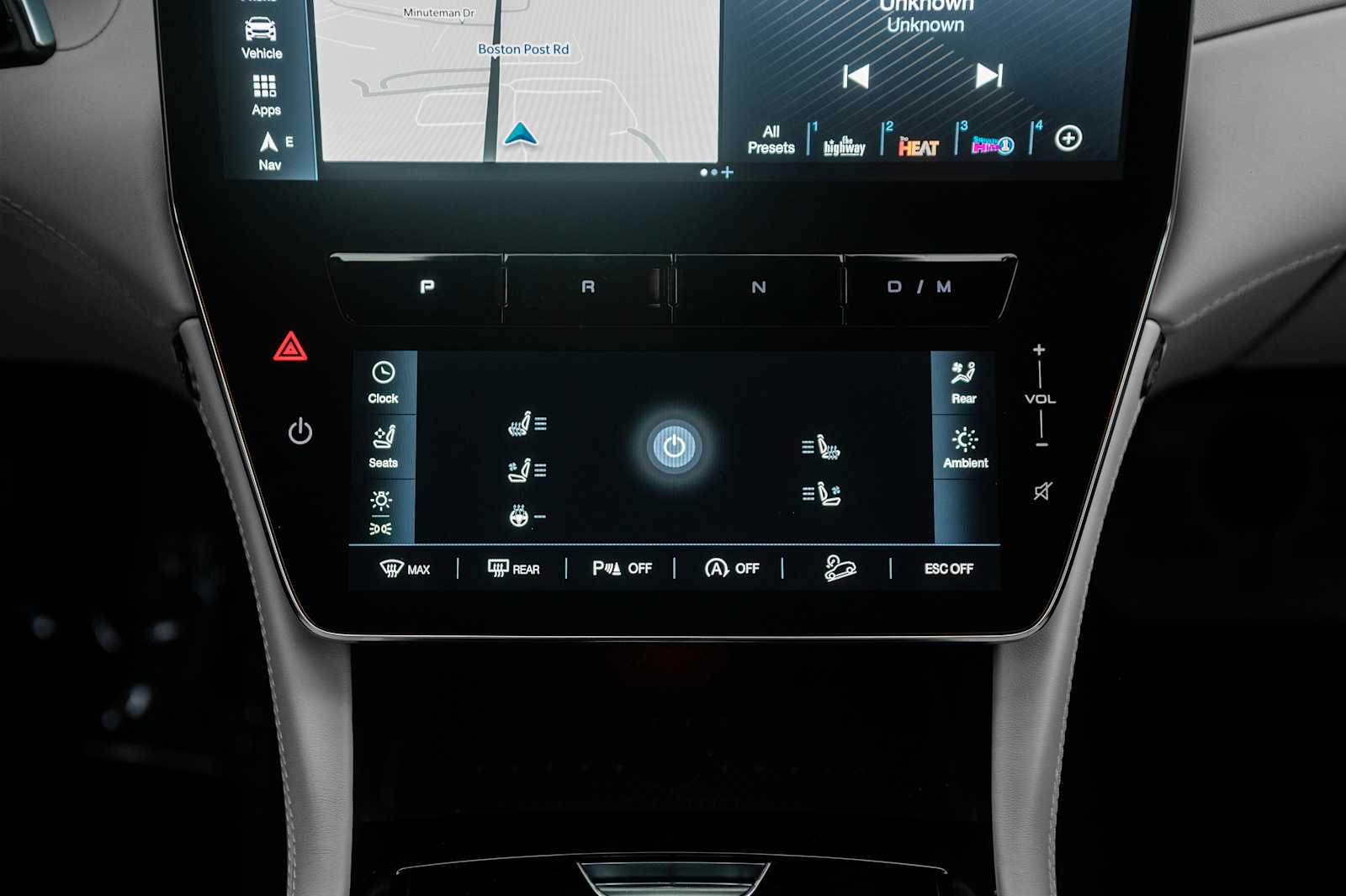 new 2025 Maserati Grecale car, priced at $92,885