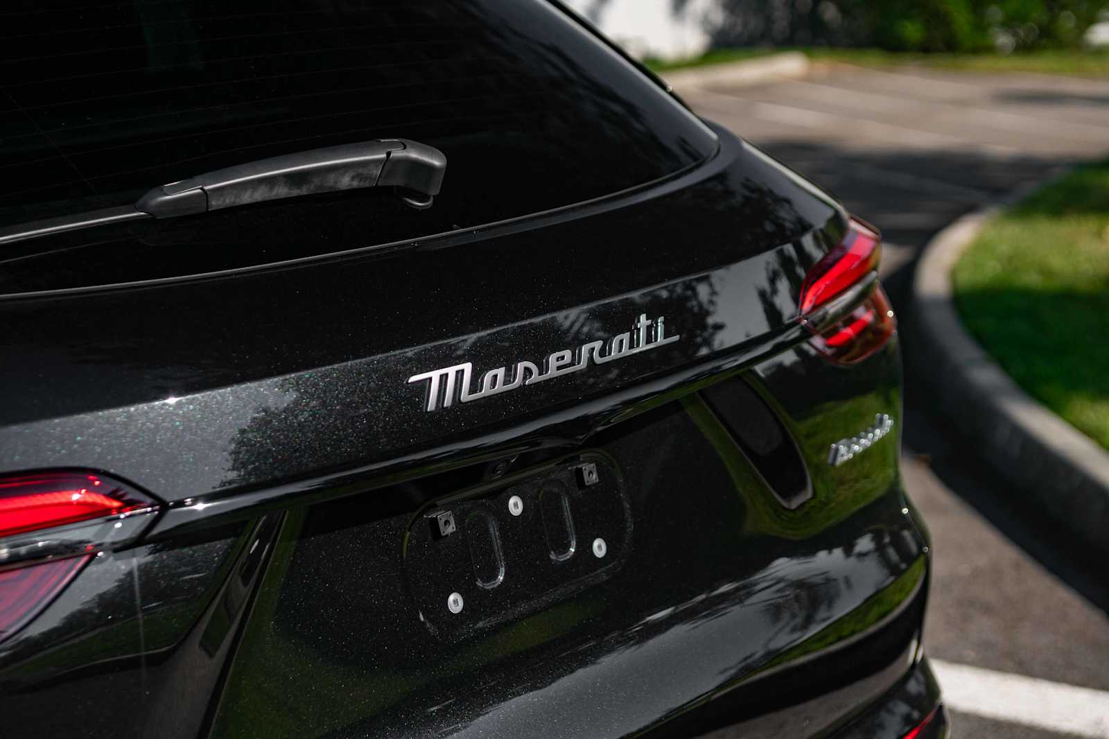 new 2025 Maserati Grecale car, priced at $92,675