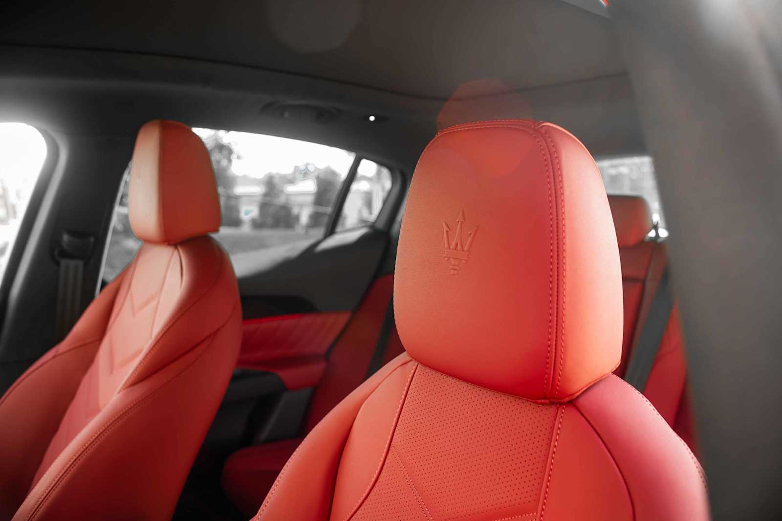 new 2025 Maserati Grecale car, priced at $92,675
