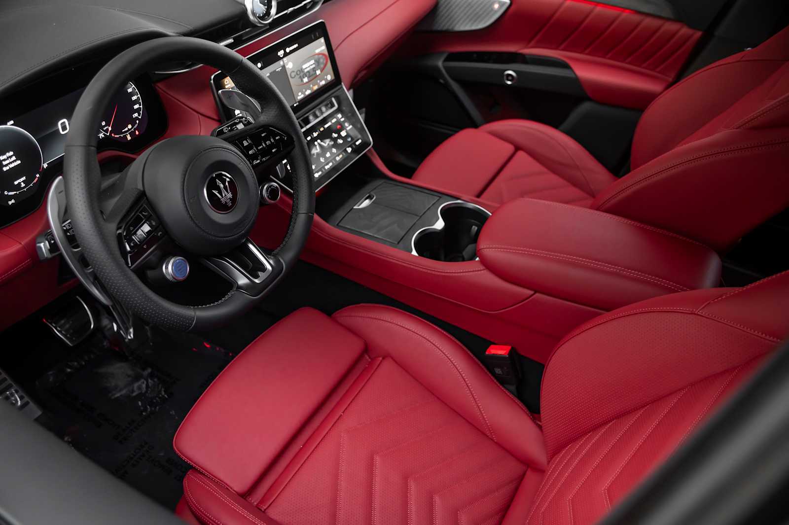 new 2025 Maserati Grecale car, priced at $91,505