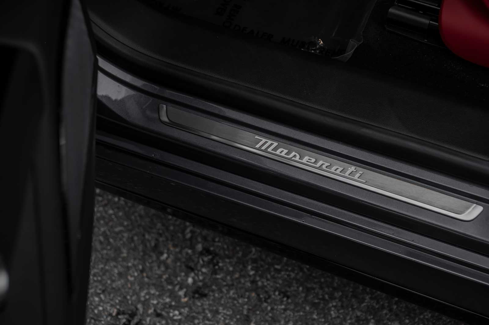 new 2025 Maserati Grecale car, priced at $91,505