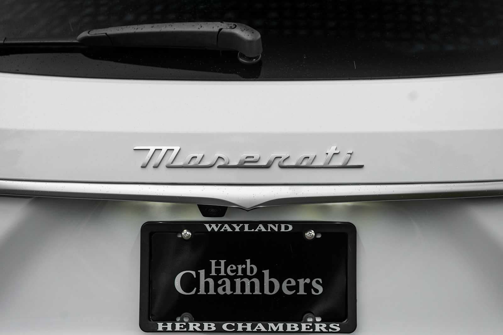 new 2025 Maserati Grecale car, priced at $92,885