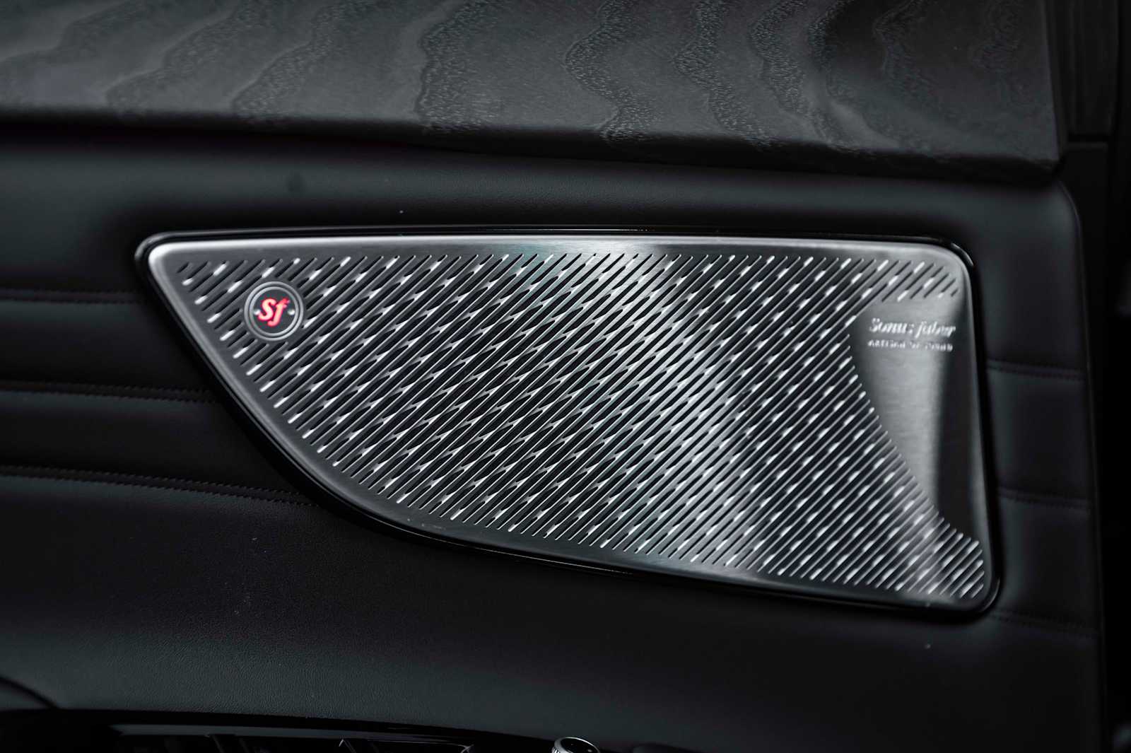 new 2026 Maserati Grecale car, priced at $95,305