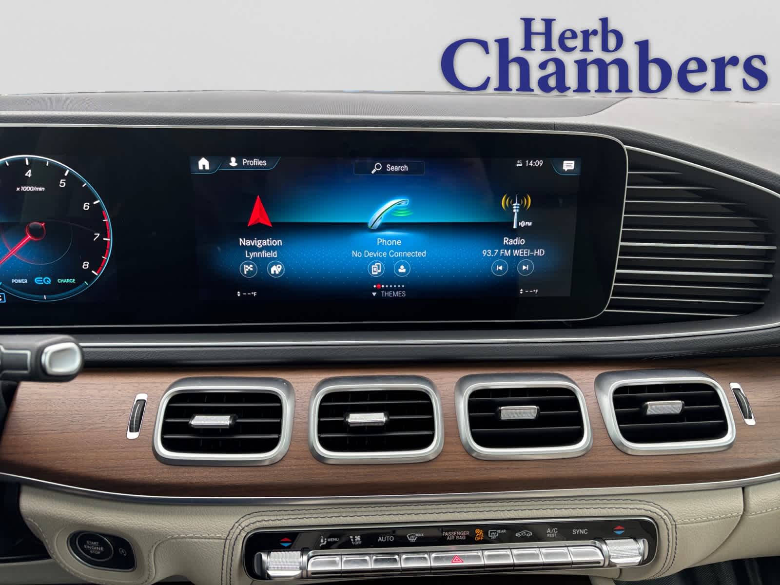 used 2022 Mercedes-Benz GLE 450 car, priced at $52,798