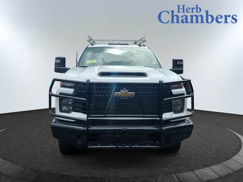Used 2024 Chevrolet Silverado 3500 HD Chassis Work Truck Truck Crew Cab