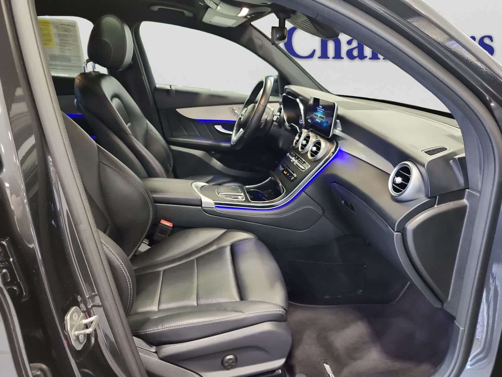 used 2020 Mercedes-Benz GLC 300 car, priced at $24,497