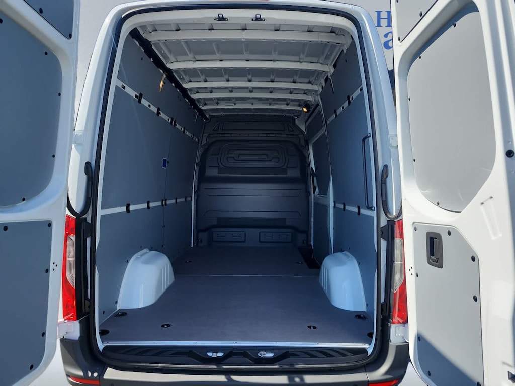 New 2026 Mercedes-Benz Sprinter 2500 Standard Roof 4-Cyl Diesel HO Van Cargo Van