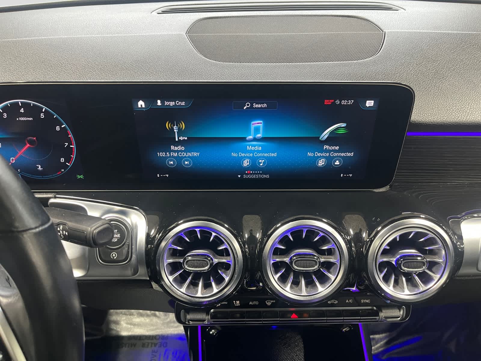 used 2023 Mercedes-Benz GLB 250 car, priced at $30,999