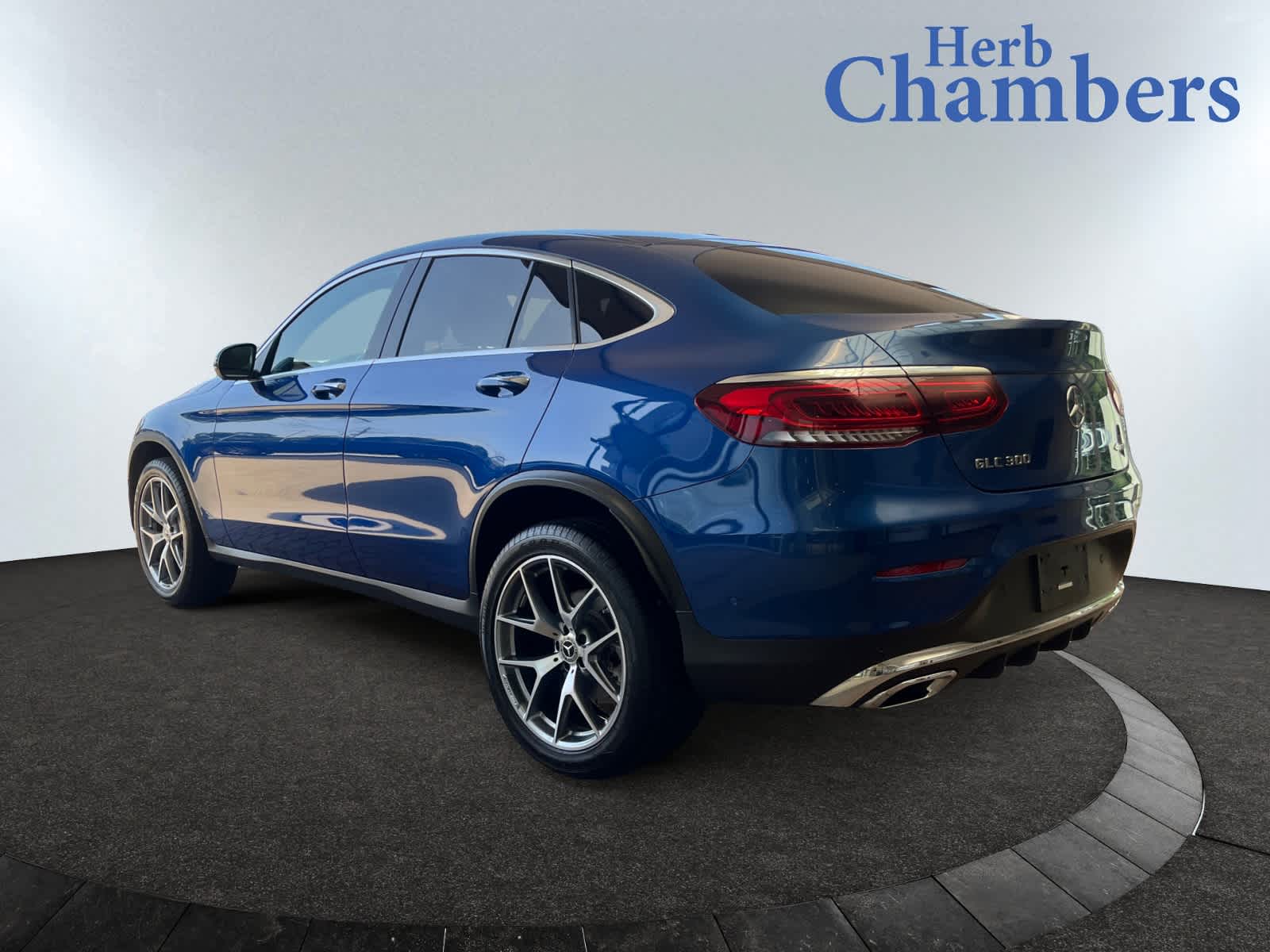 2023 Mercedes Benz GLC 300 4MATIC Coupe photo 3