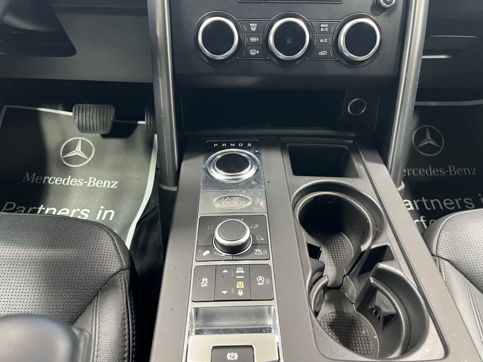 used 2020 Land Rover Discovery car, priced at $25,498