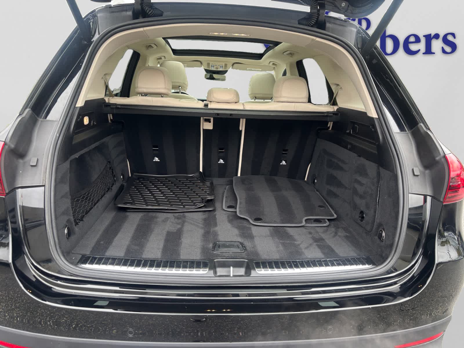 used 2024 Mercedes-Benz GLE 450 car, priced at $59,998