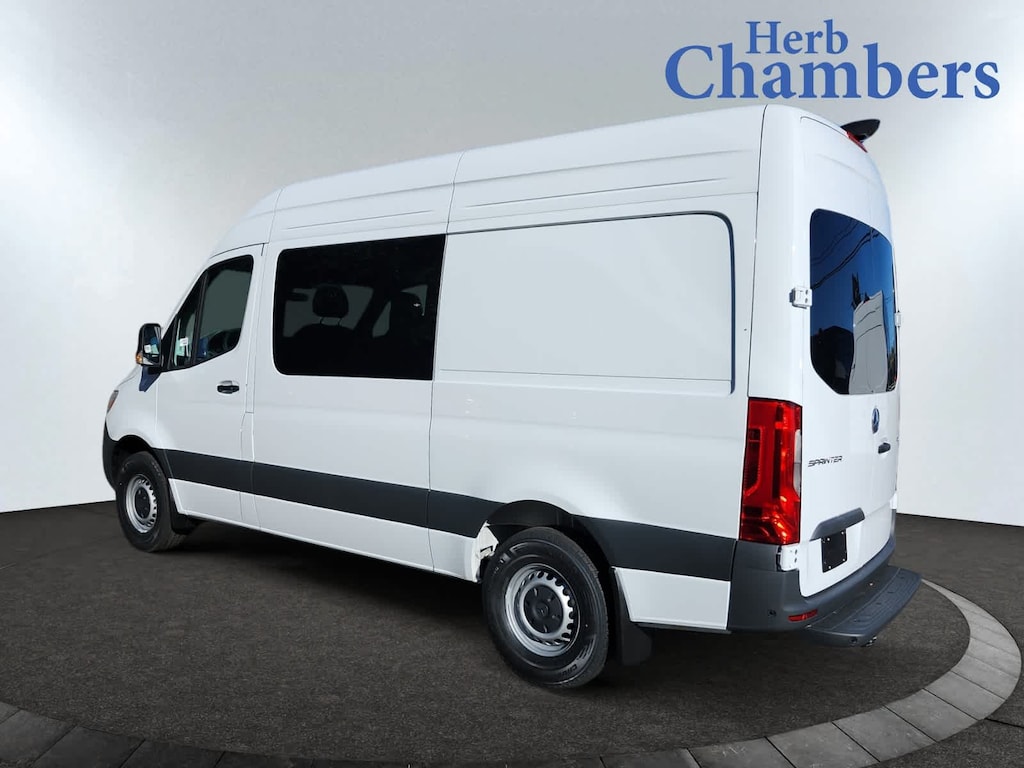 New 2026 Mercedes-Benz Sprinter 2500 Standard Roof 4-Cyl Diesel HO Van Crew Van
