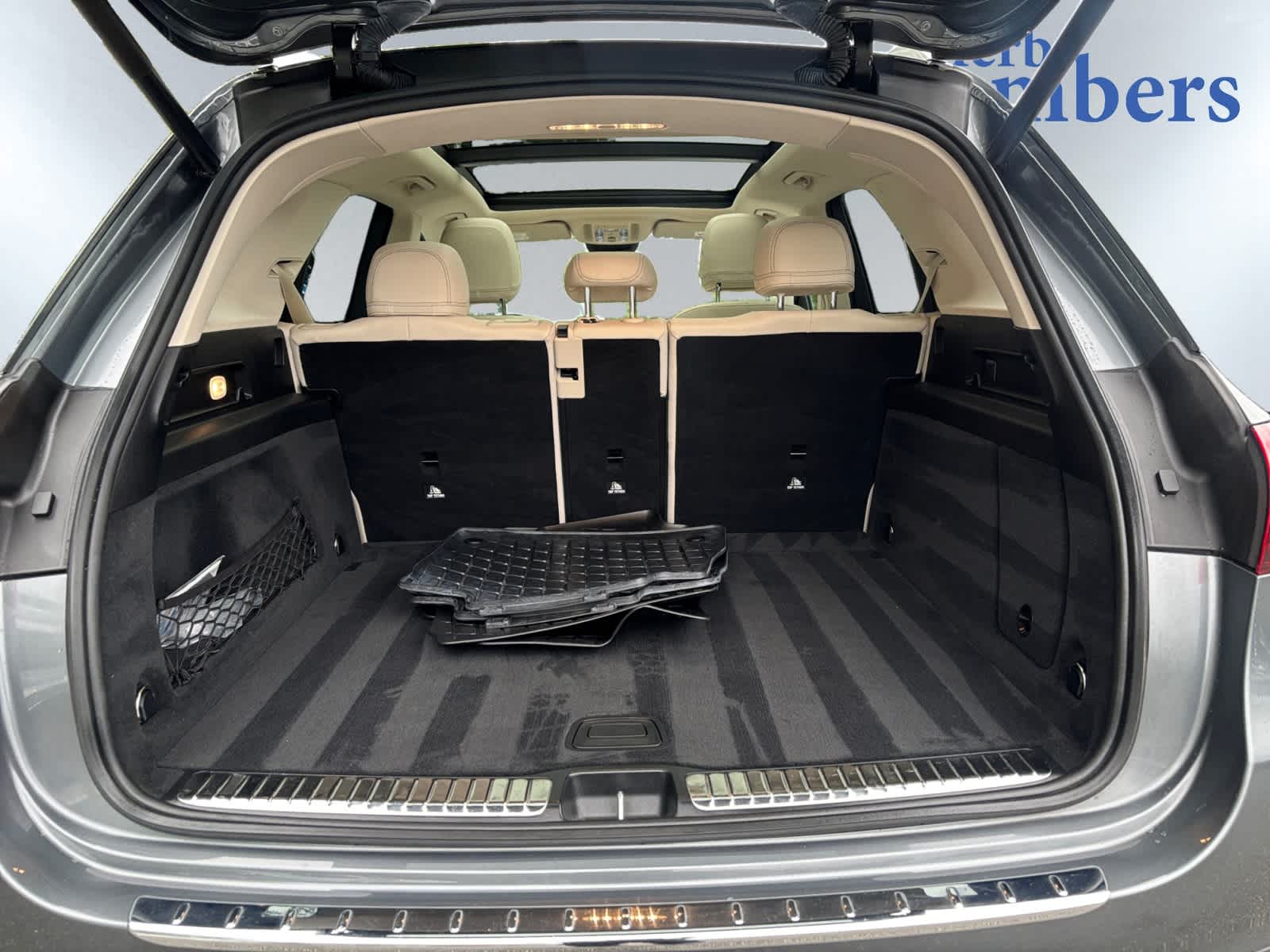 2022 Mercedes Benz GLE 350 4MATIC photo 4