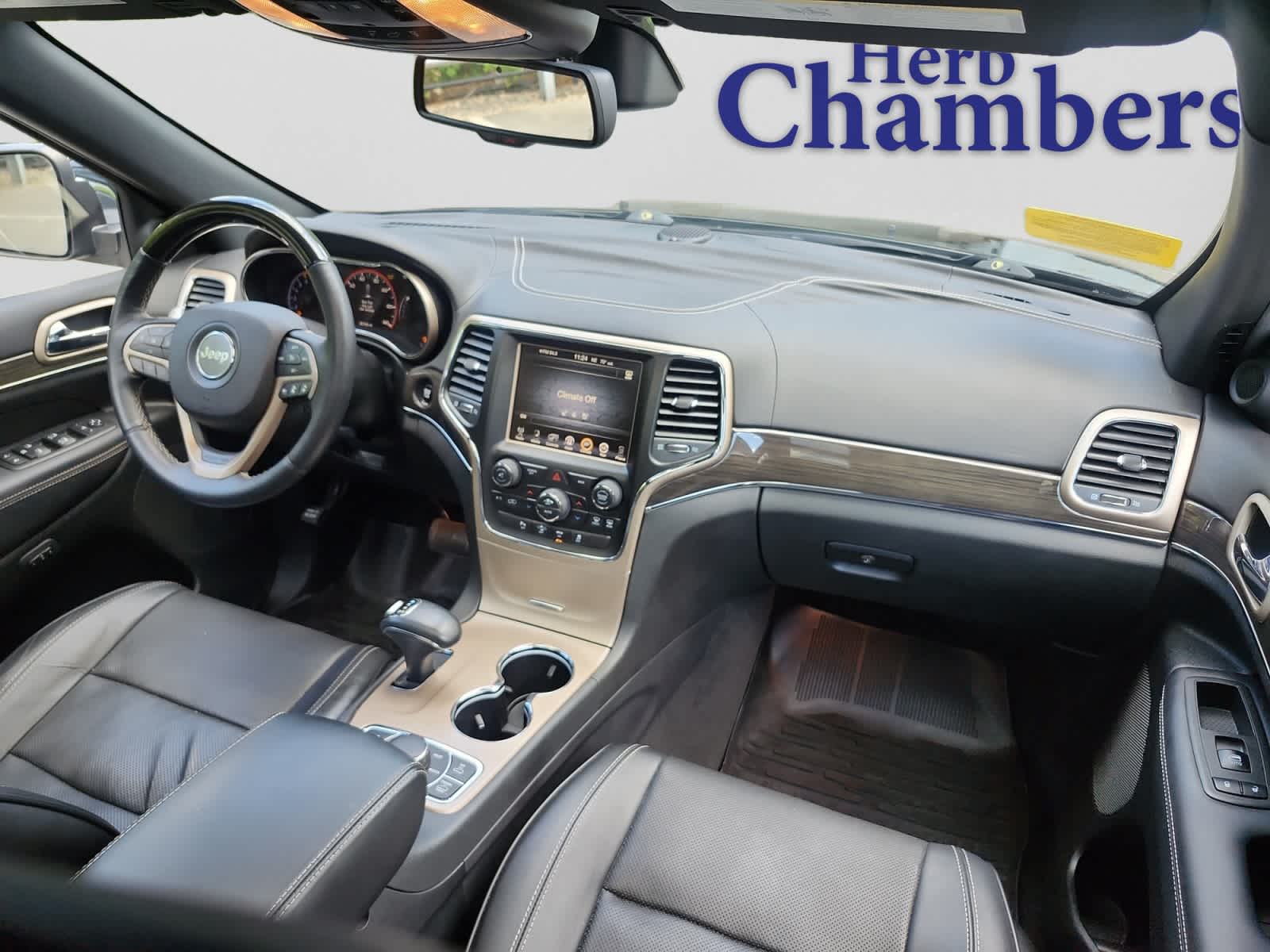 used 2014 Jeep Grand Cherokee car, priced at $15,997