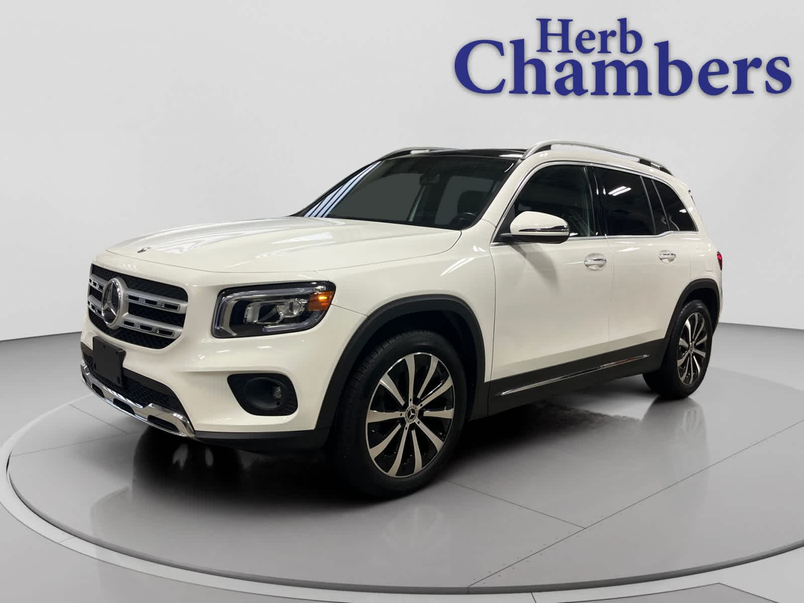 used 2023 Mercedes-Benz GLB 250 car, priced at $33,998