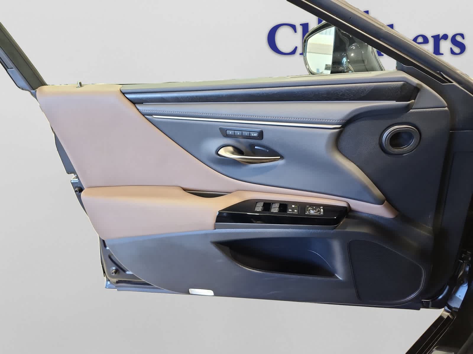 used 2024 Lexus ES 300h car, priced at $41,997