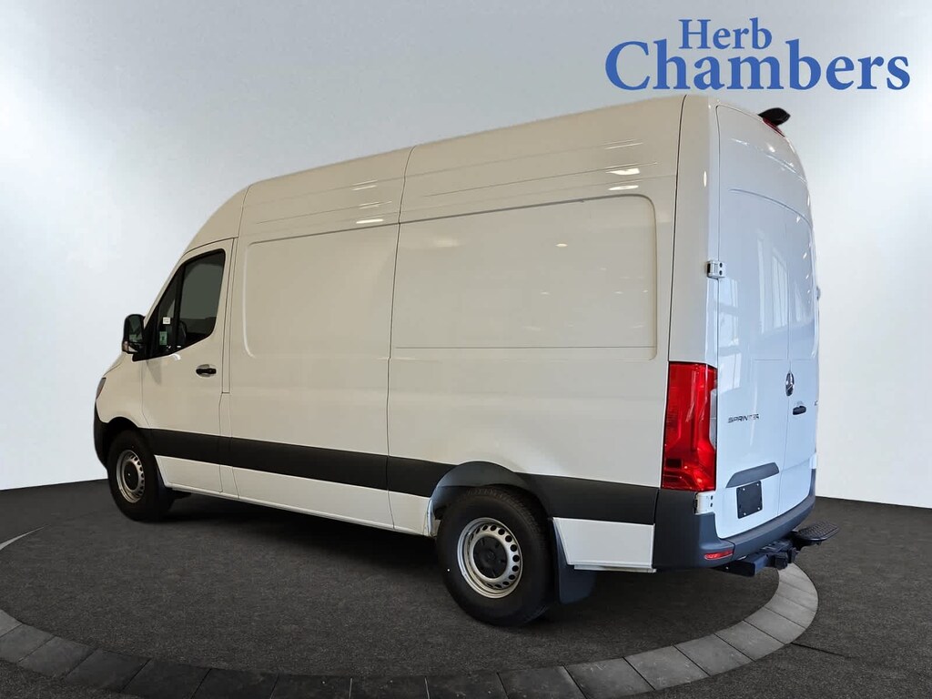 New 2025 Mercedes-Benz Sprinter 2500 Standard Roof 4-Cyl Diesel Van Cargo Van