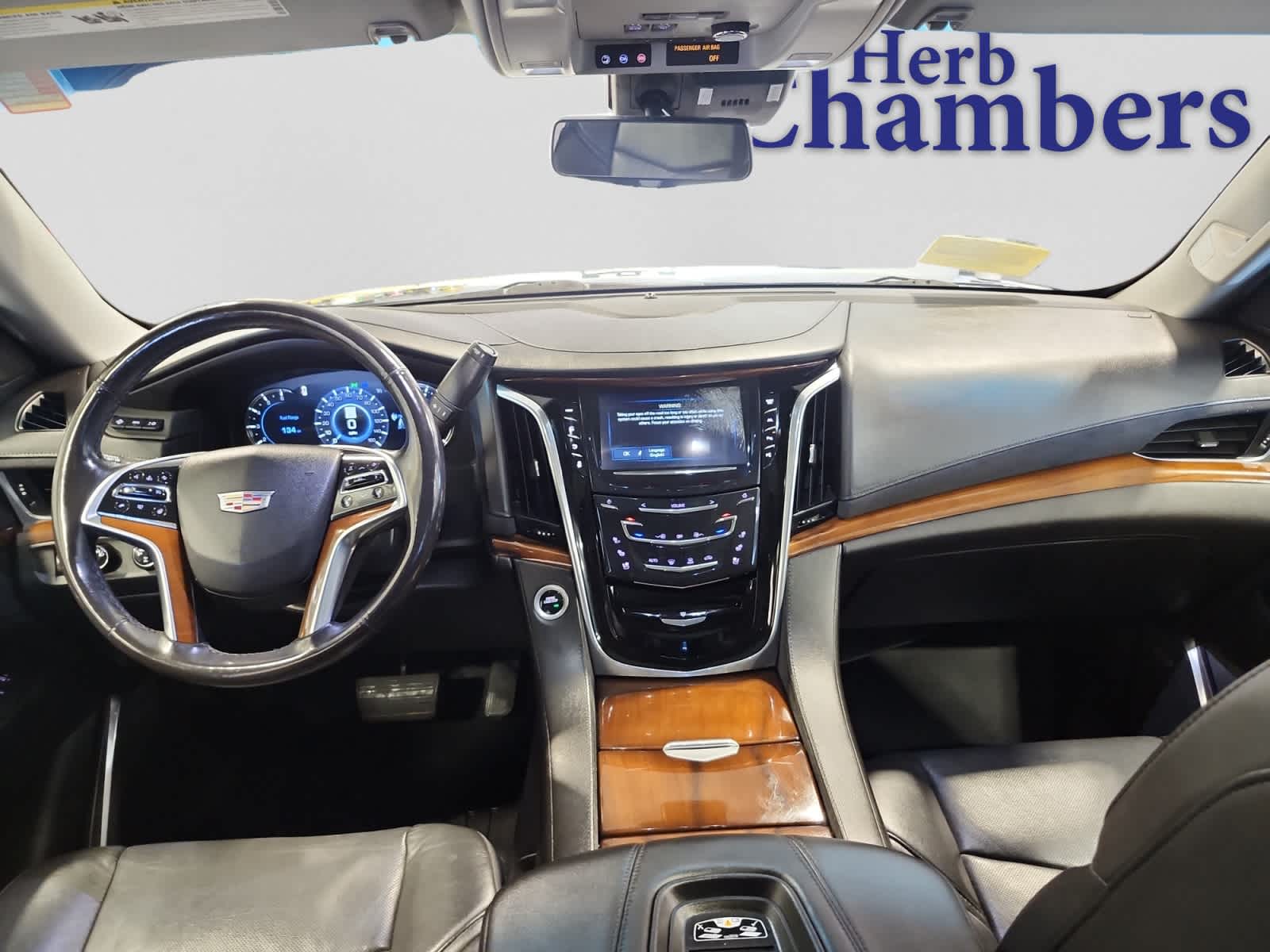 used 2018 Cadillac Escalade ESV car, priced at $29,997