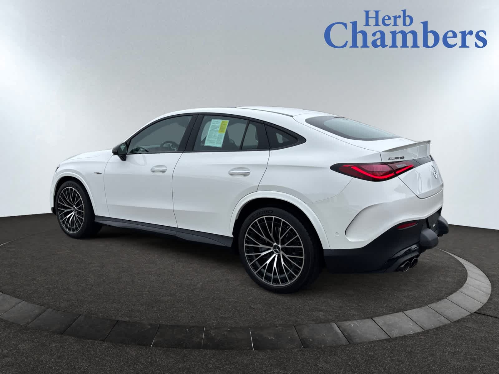 2024 Mercedes Benz GLC AMG 43 4MATIC photo 3