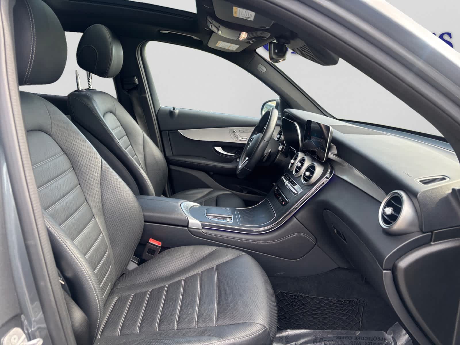 used 2020 Mercedes-Benz GLC 350e car, priced at $25,498
