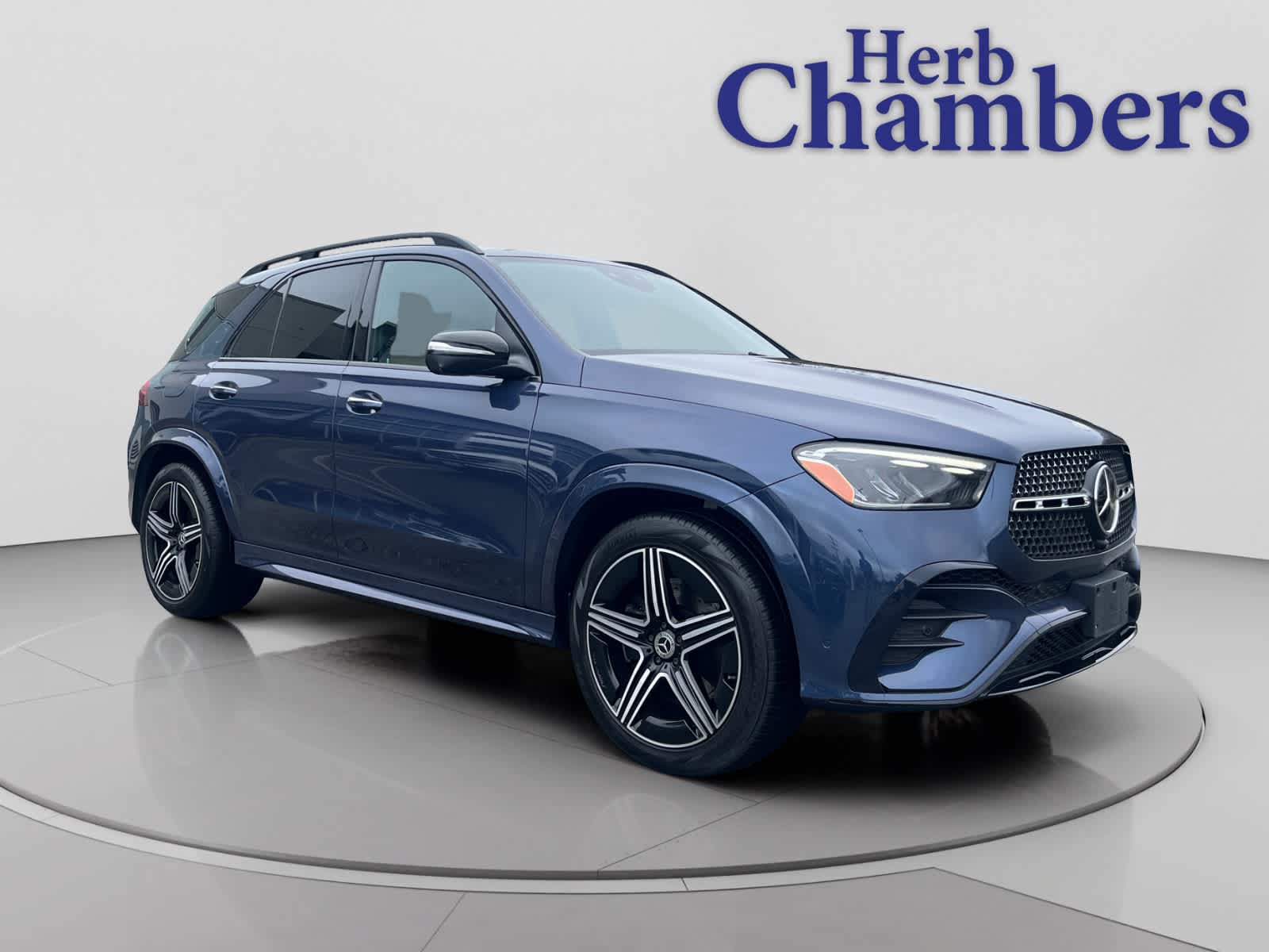 used 2024 Mercedes-Benz GLE 350 car, priced at $53,998