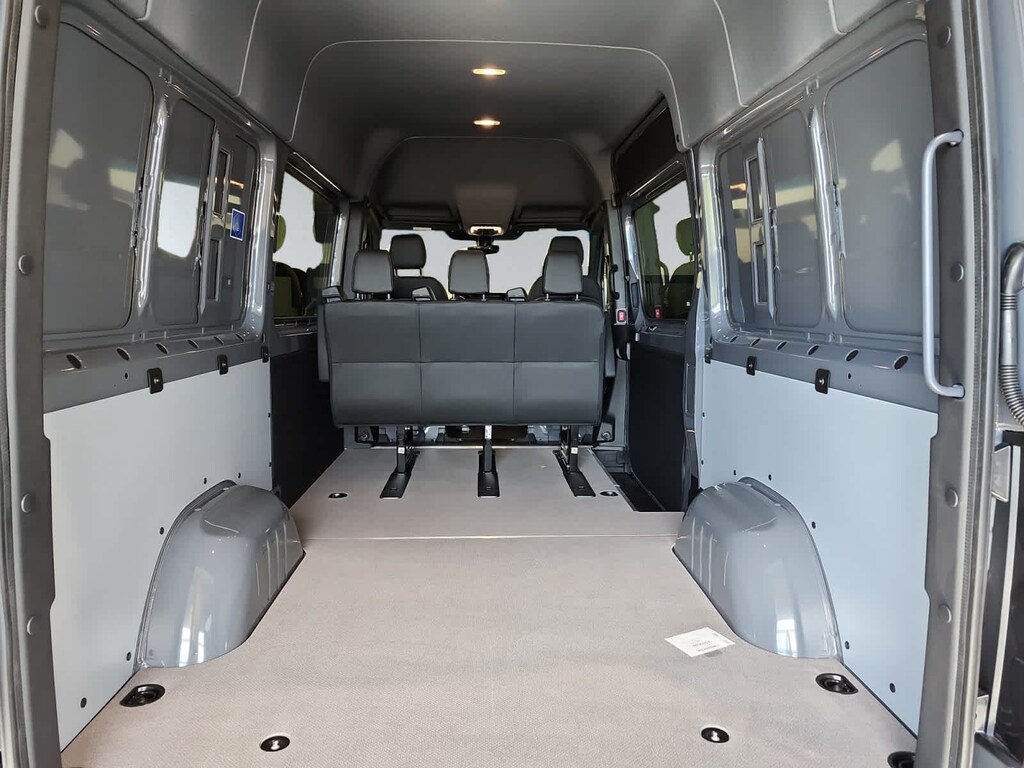 New 2025 Mercedes-Benz Sprinter 2500 Standard Roof 4-Cyl Diesel Van Crew Van