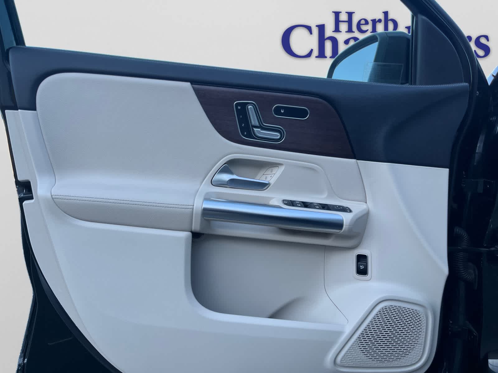 used 2021 Mercedes-Benz GLA 250 car, priced at $24,998