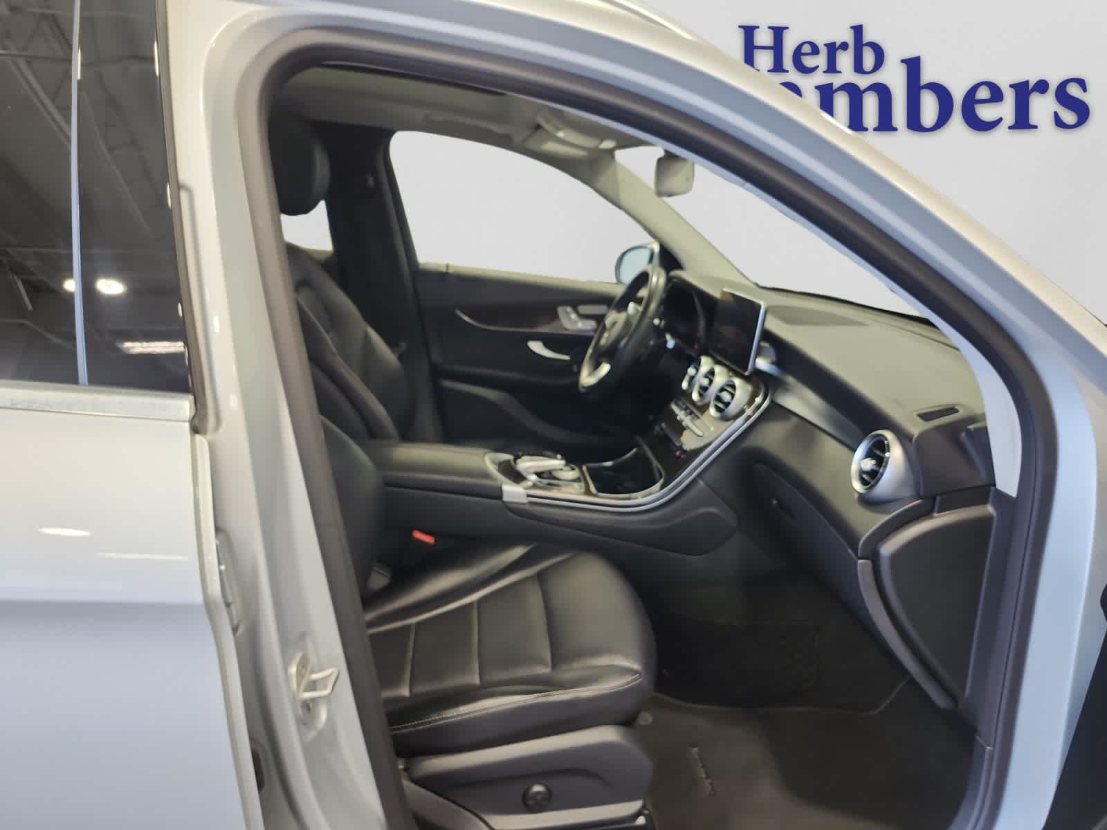 used 2016 Mercedes-Benz GLC 300 car, priced at $11,397