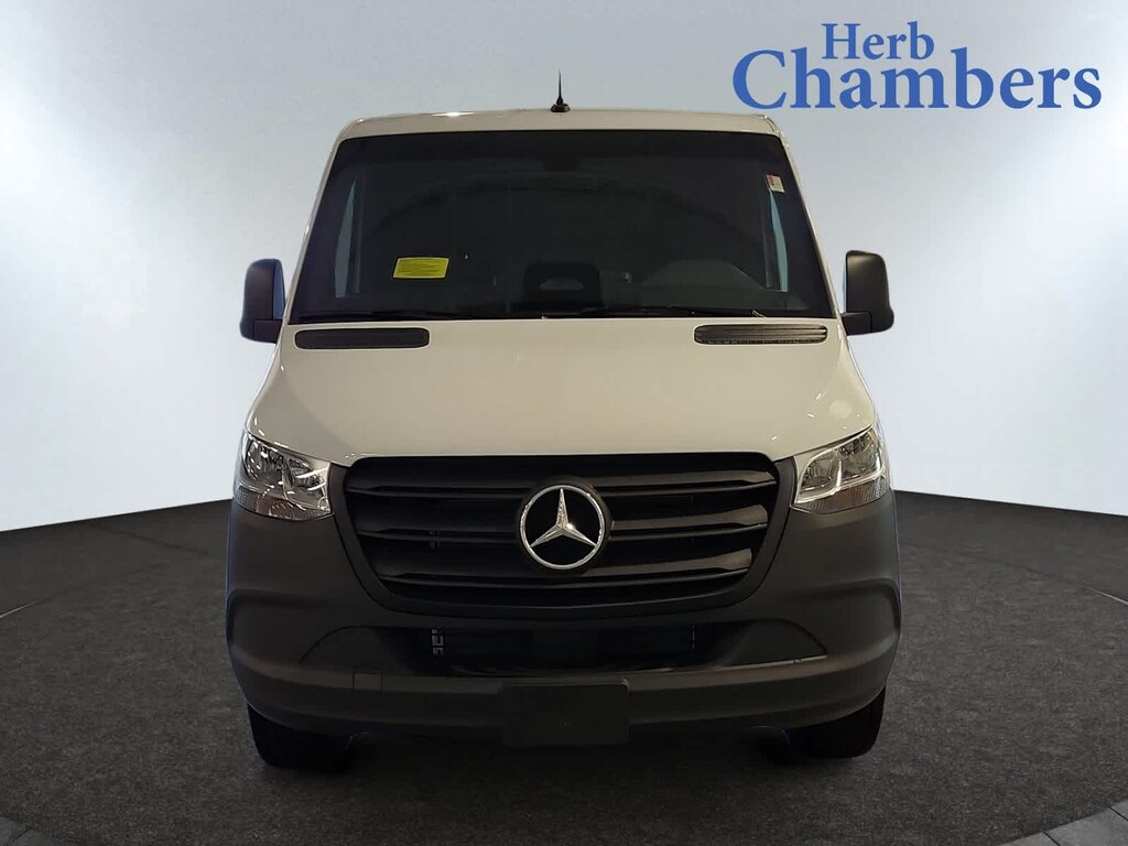 New 2025 Mercedes-Benz Sprinter 2500 Standard Roof 4-Cyl Diesel Van Cargo Van