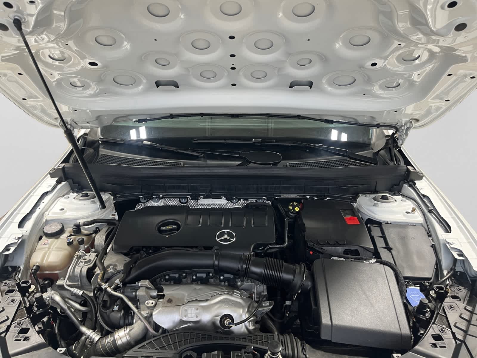 used 2023 Mercedes-Benz GLB 250 car, priced at $33,998