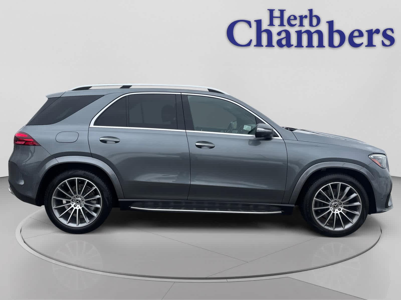 used 2024 Mercedes-Benz GLE 450 car, priced at $55,998