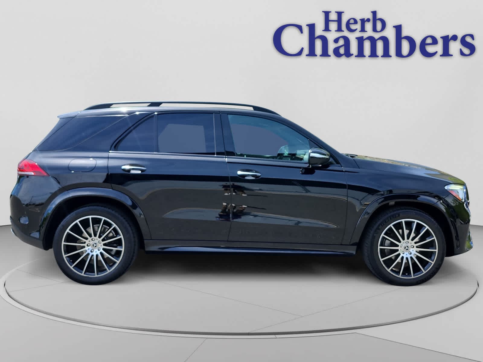used 2022 Mercedes-Benz GLE 350 car, priced at $32,997