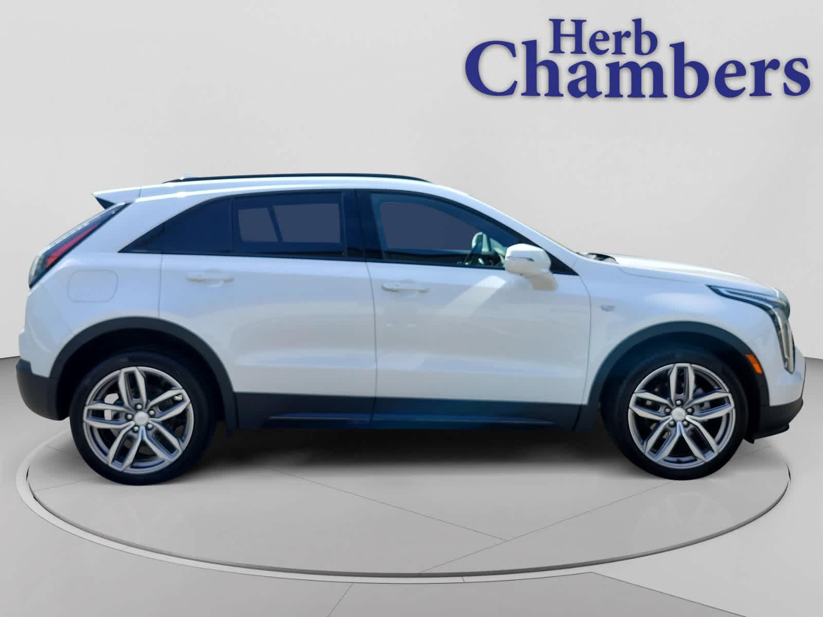 used 2020 Cadillac XT4 car, priced at $23,997