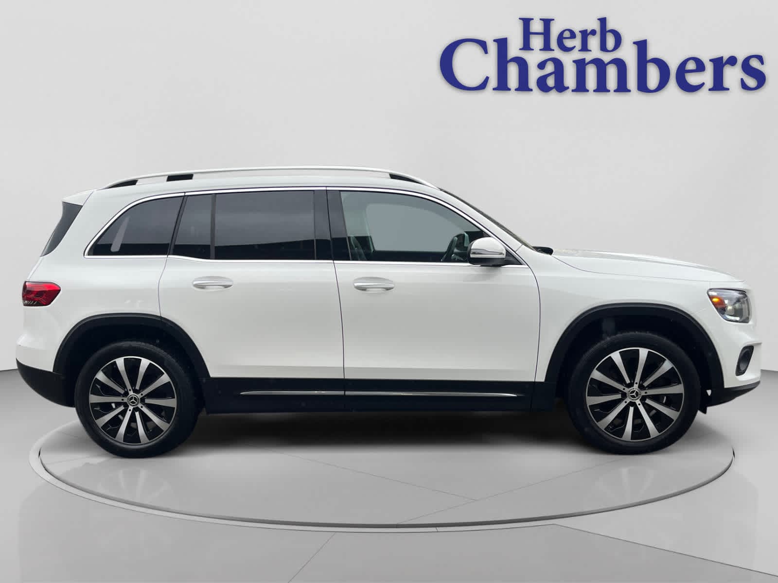 used 2023 Mercedes-Benz GLB 250 car, priced at $30,999