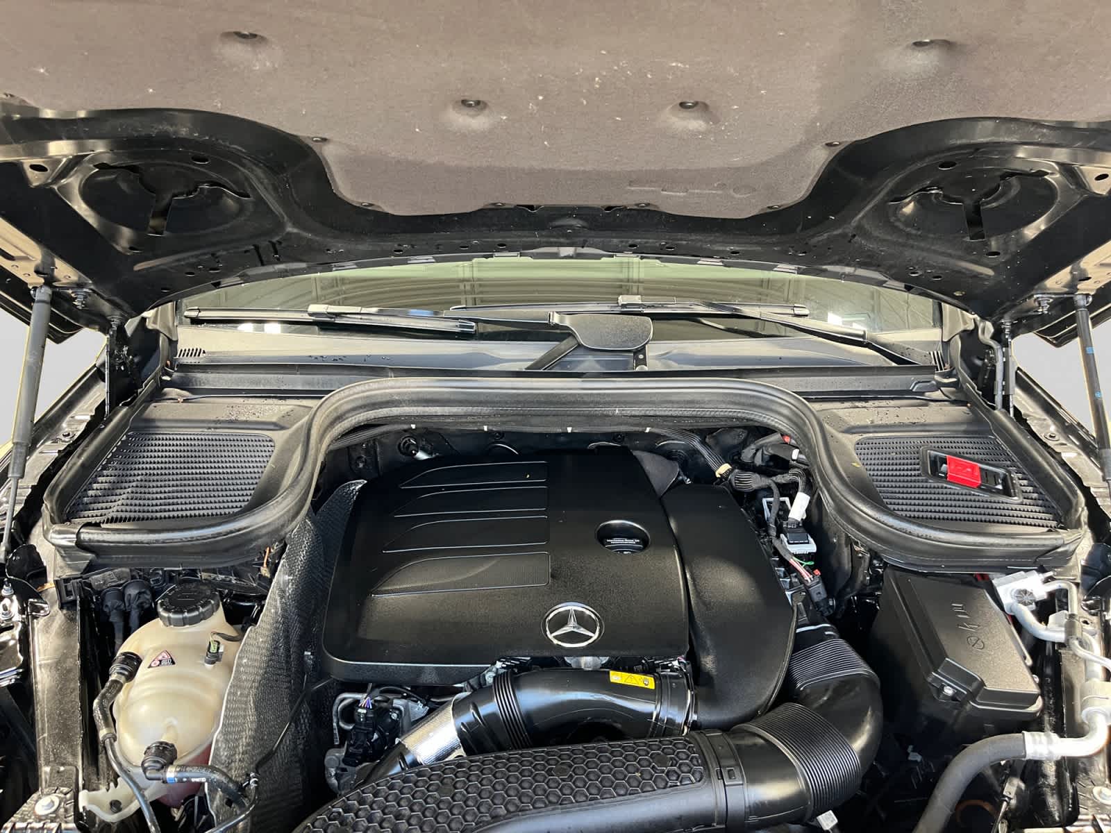 used 2023 Mercedes-Benz GLE 350 car, priced at $47,898