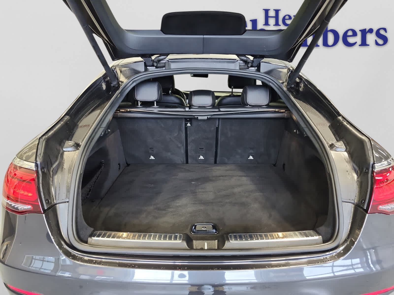 used 2020 Mercedes-Benz GLC 300 car, priced at $24,497