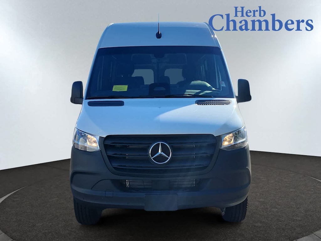 New 2026 Mercedes-Benz Sprinter 2500 Standard Roof 4-Cyl Diesel HO Van Crew Van