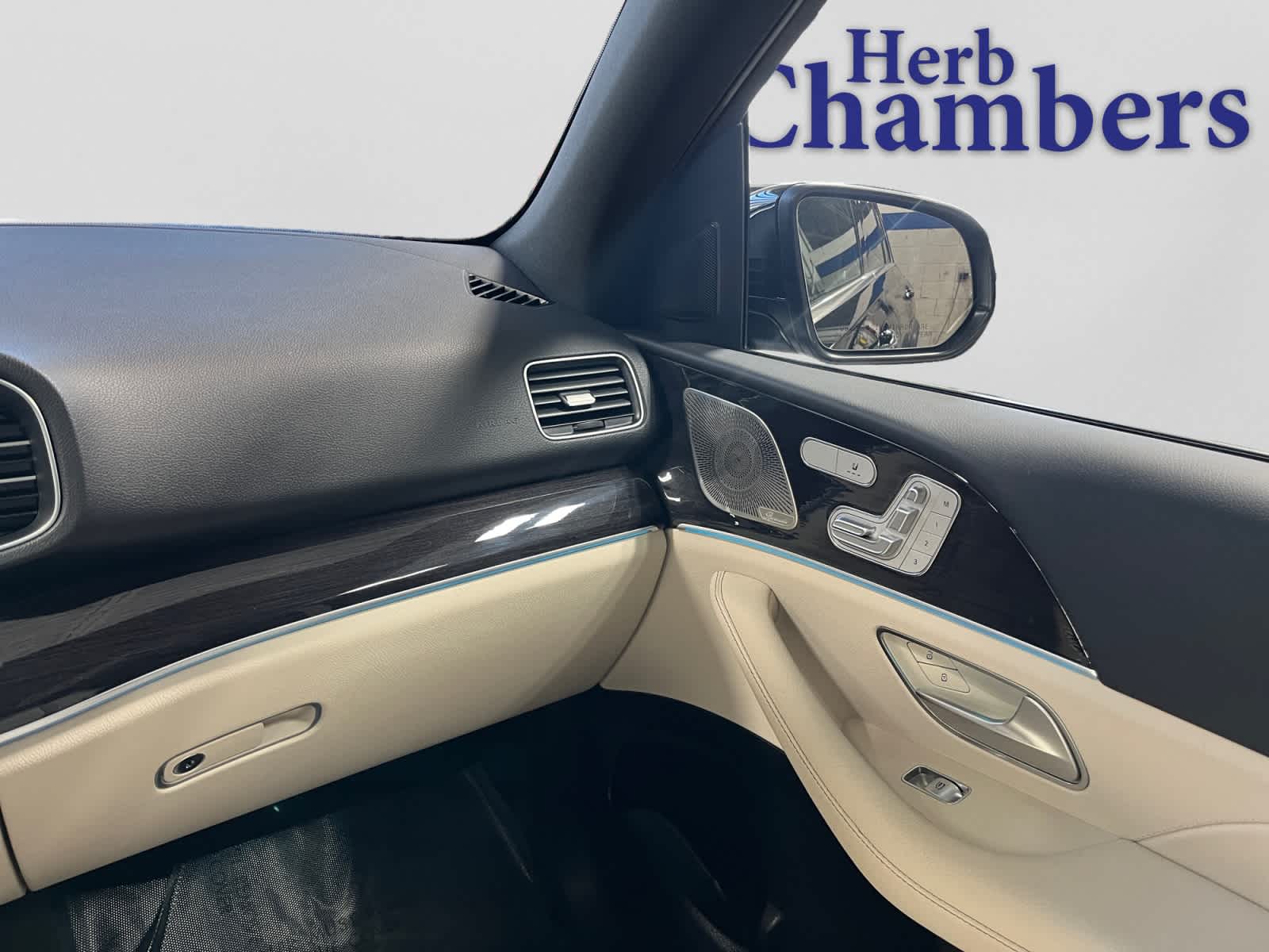 used 2023 Mercedes-Benz GLE 350 car, priced at $47,898