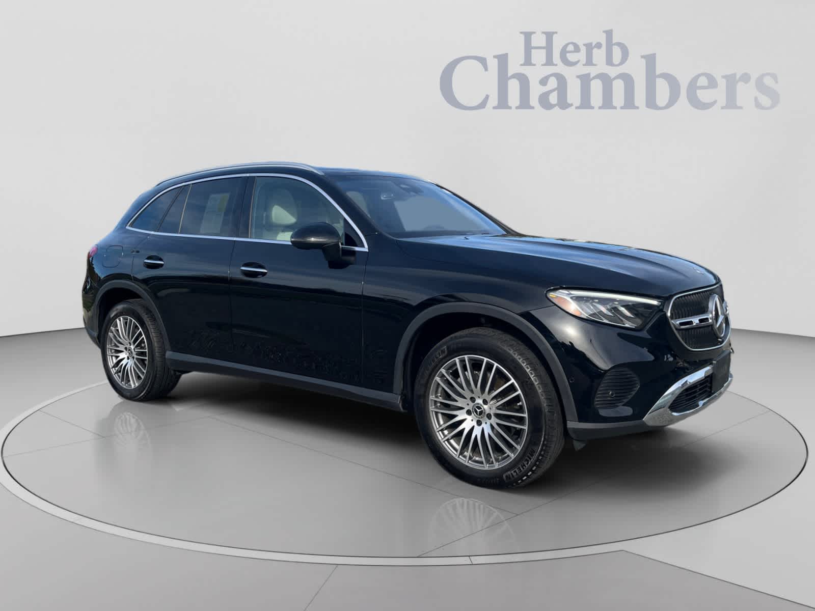 2024 Mercedes-Benz GLC 300
