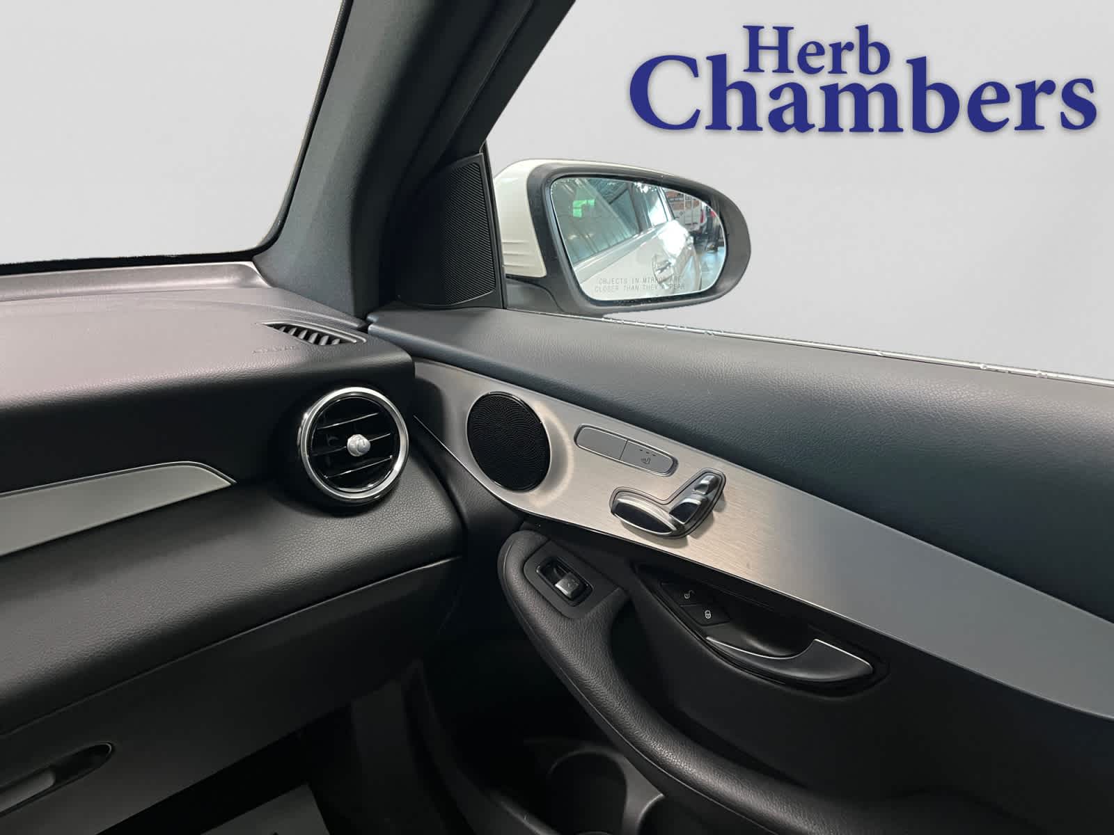 used 2019 Mercedes-Benz GLC 300 car, priced at $20,496