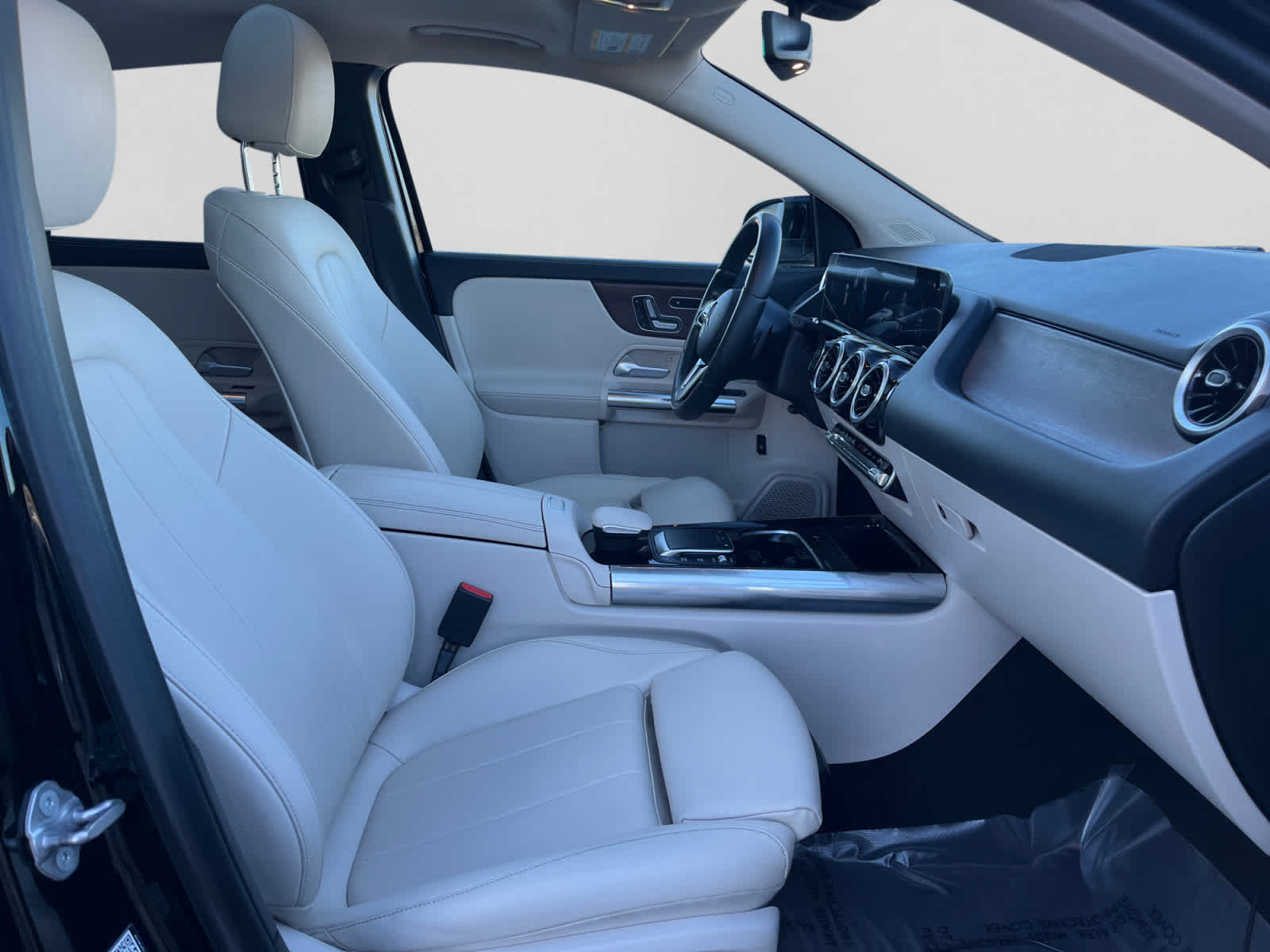 used 2021 Mercedes-Benz GLA 250 car, priced at $24,998