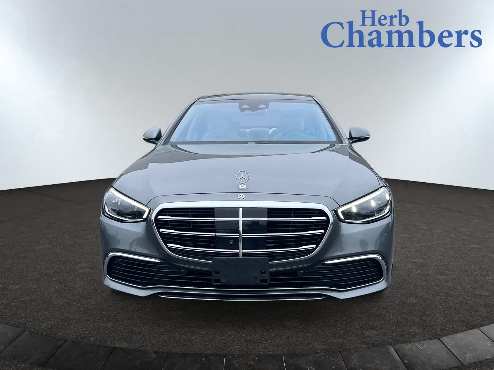 2023 Mercedes Benz S 580 4MATIC photo 2