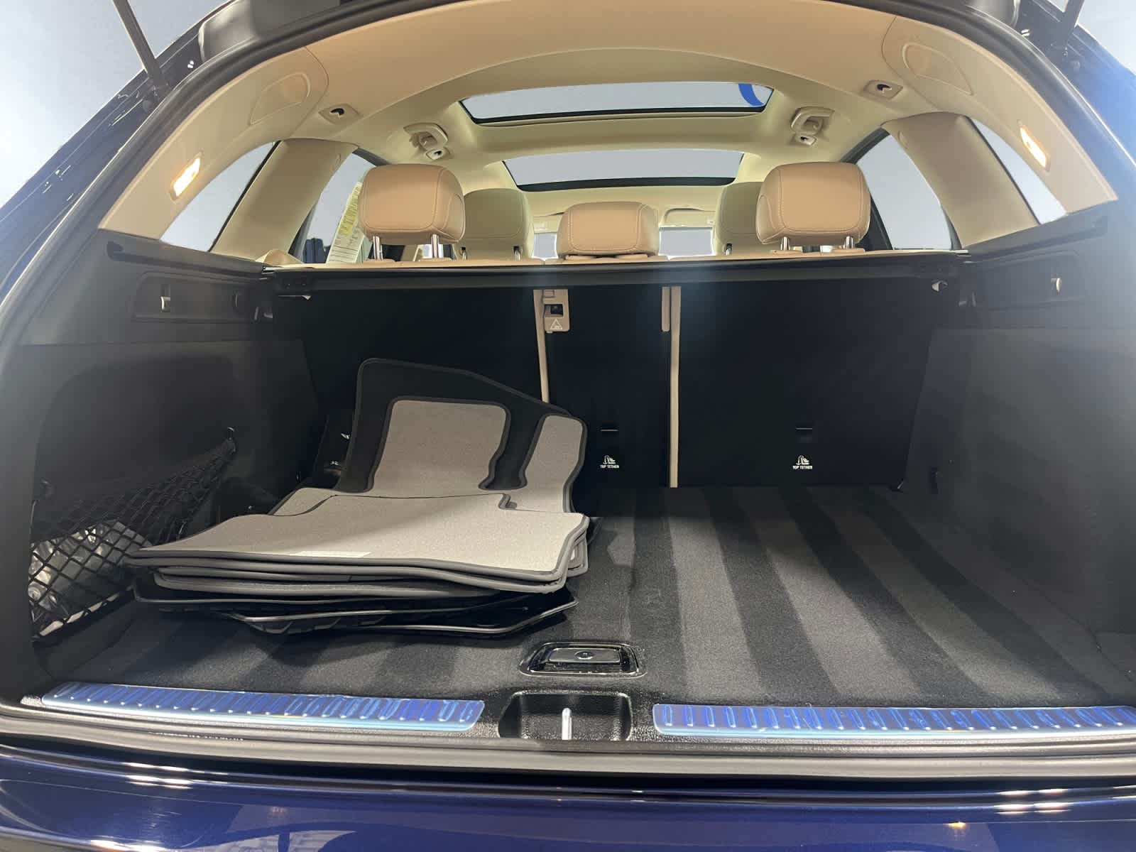 2022 Mercedes Benz GLC 300 4MATIC photo 4