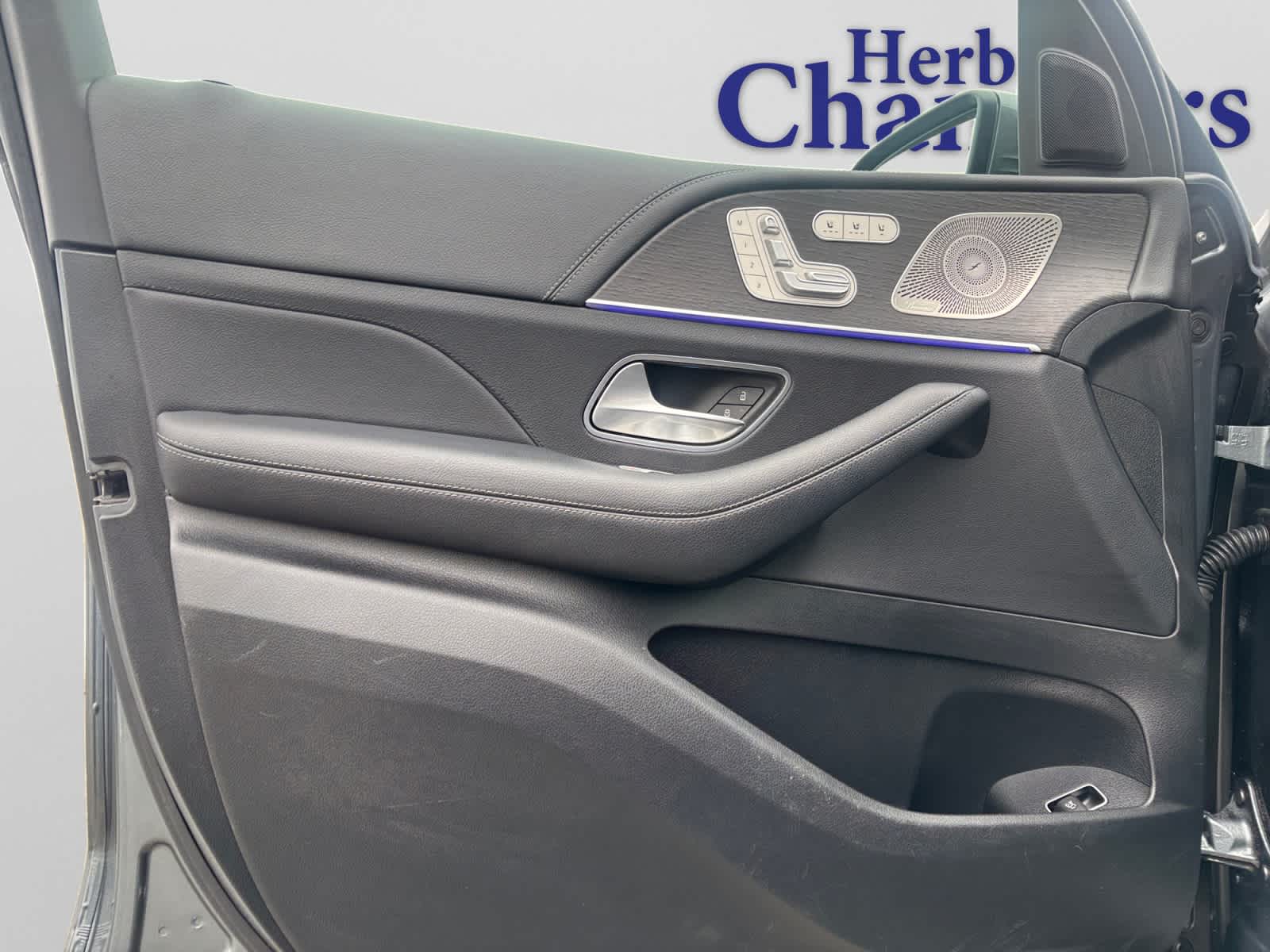 used 2024 Mercedes-Benz GLE 450 car, priced at $55,998