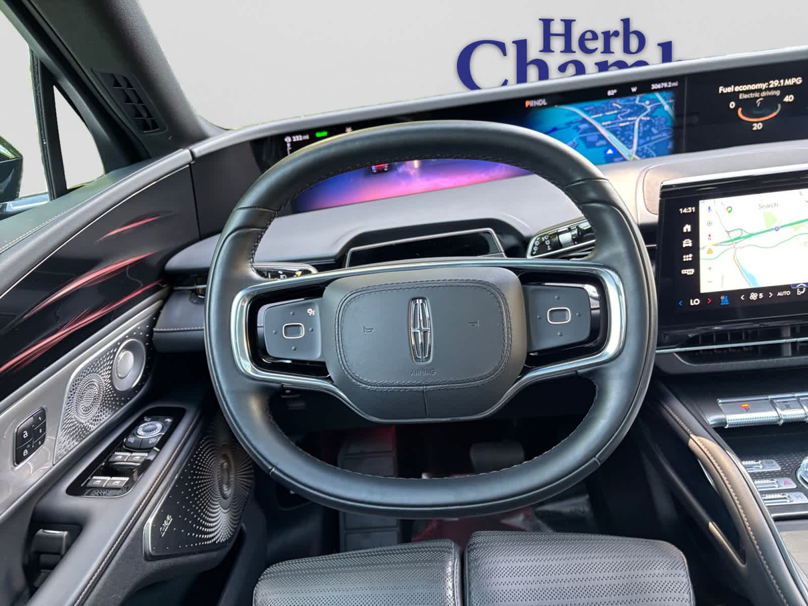 used 2024 Lincoln Nautilus car, priced at $47,999