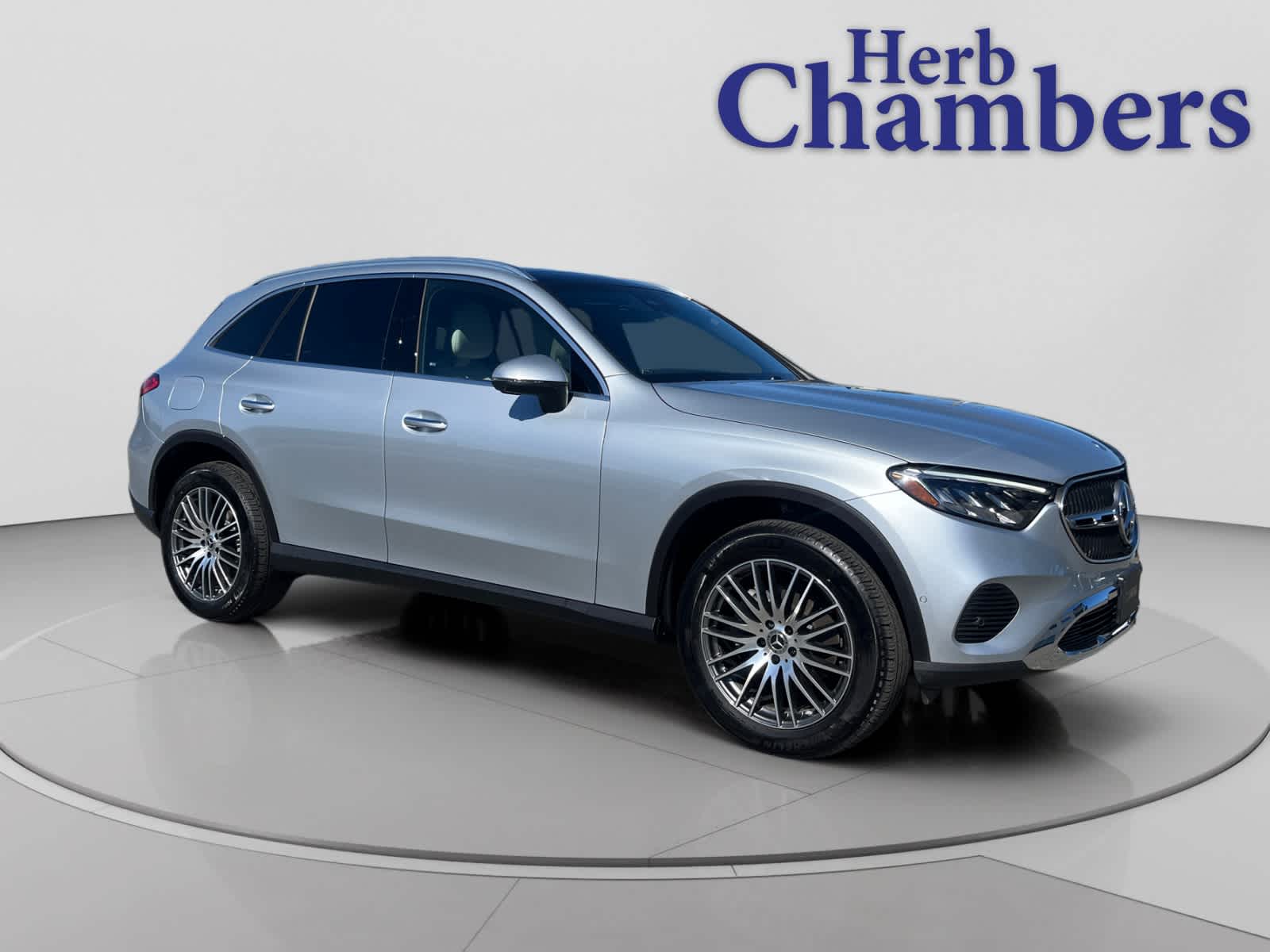 2026 Mercedes-Benz GLC 300 4MATIC