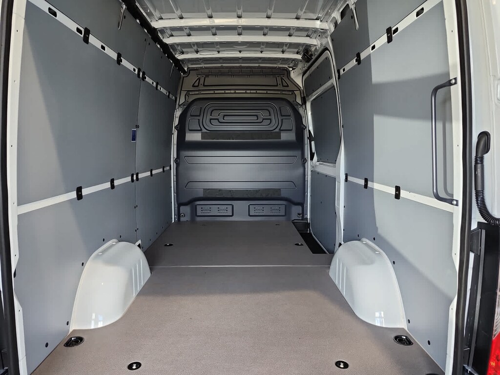 New 2025 Mercedes-Benz Sprinter 2500 Standard Roof 4-Cyl Diesel Van Cargo Van